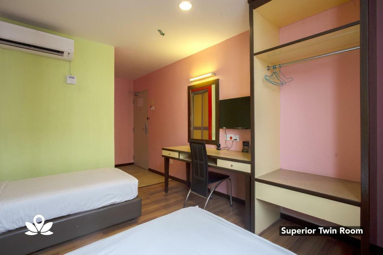Hotel Weilia Малакка Экстерьер фото